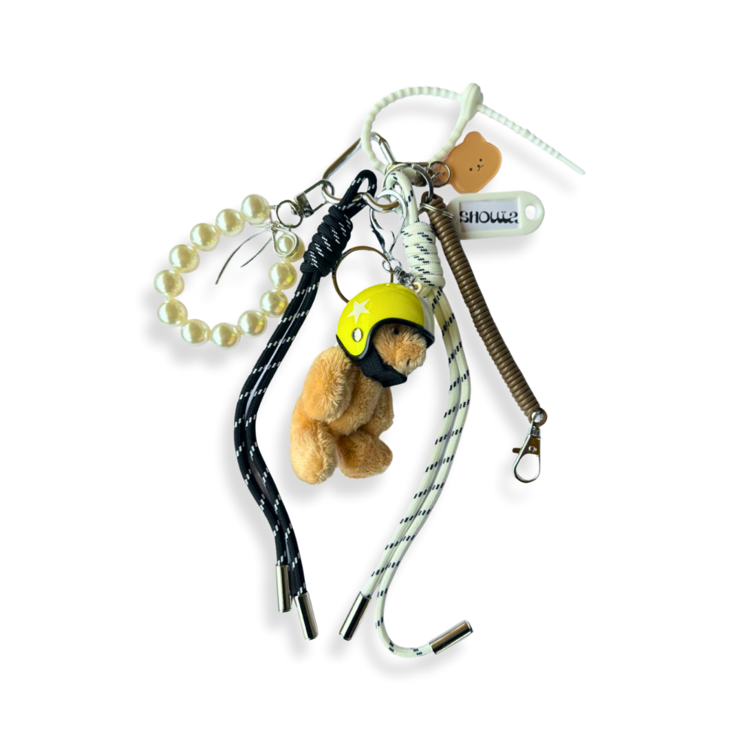 BIJOU DE SAC SS25 #25 jaune